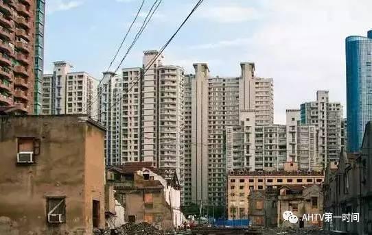 武汉住宅爆料事件视频播放,视频揭露惊人真相