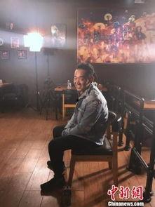 扎西平措盲选视频,音乐才华展露无遗