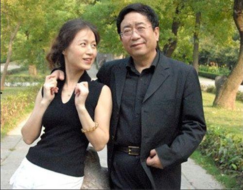 李红老公图片,揭秘明星背后的温馨瞬间