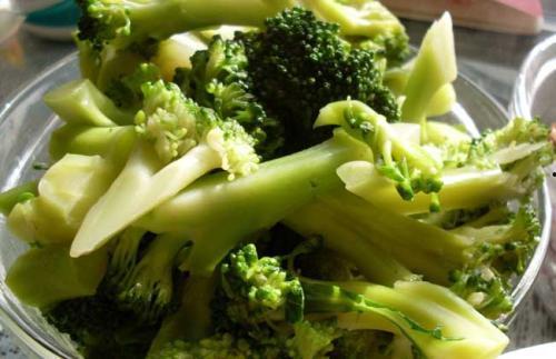 明星水煮菜,健康美味两不误的明星私房食谱