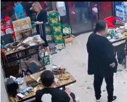 唐山饭馆爆料事件视频播放,真相究竟如何？